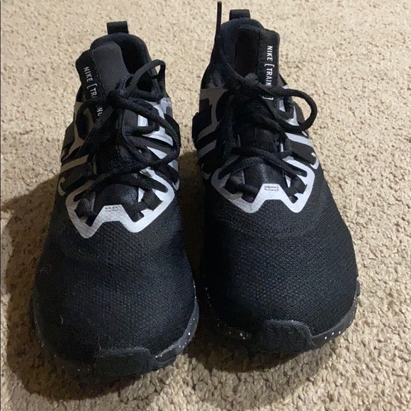 Nike Shoes - Picture 2 of 3